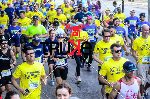 Buy your photos of the eventCorrida de Rua Unifor on Fotop