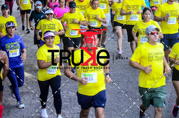 Buy your photos of the eventCorrida de Rua Unifor on Fotop