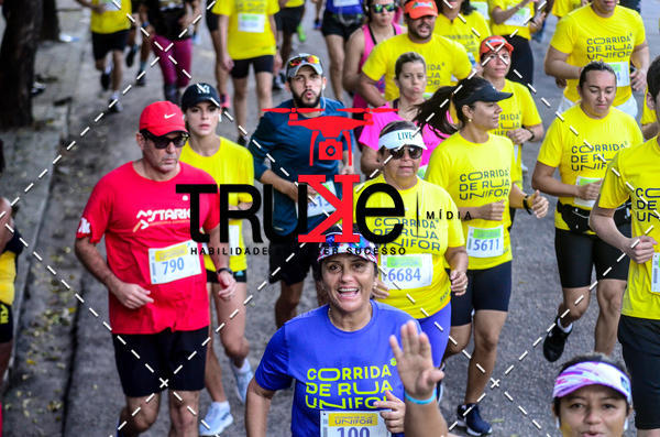 Buy your photos of the eventCorrida de Rua Unifor on Fotop