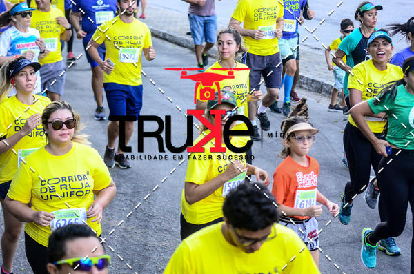 Buy your photos of the eventCorrida de Rua Unifor on Fotop