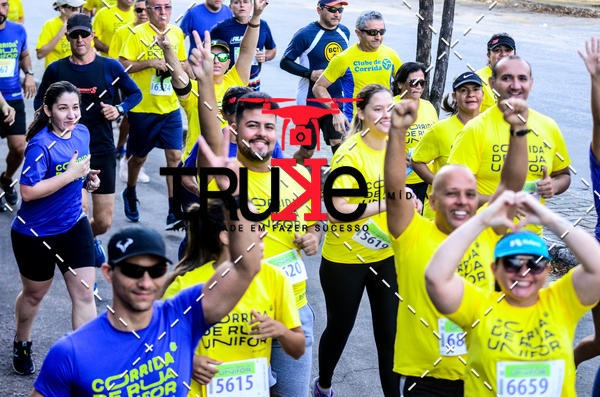 Buy your photos of the eventCorrida de Rua Unifor on Fotop