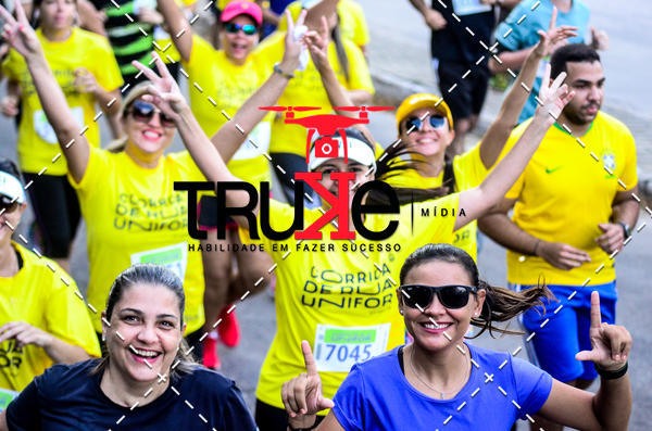 Buy your photos of the eventCorrida de Rua Unifor on Fotop