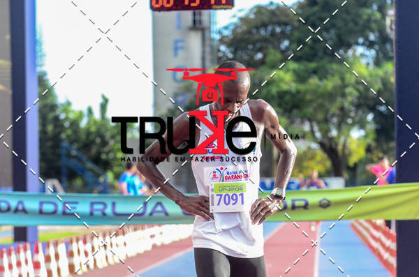 Buy your photos of the eventCorrida de Rua Unifor on Fotop