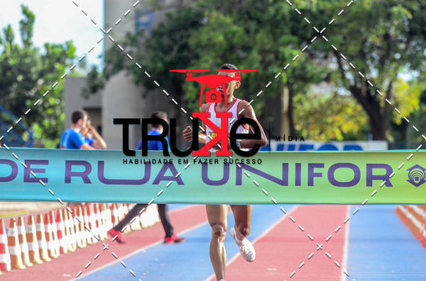 Buy your photos of the eventCorrida de Rua Unifor on Fotop