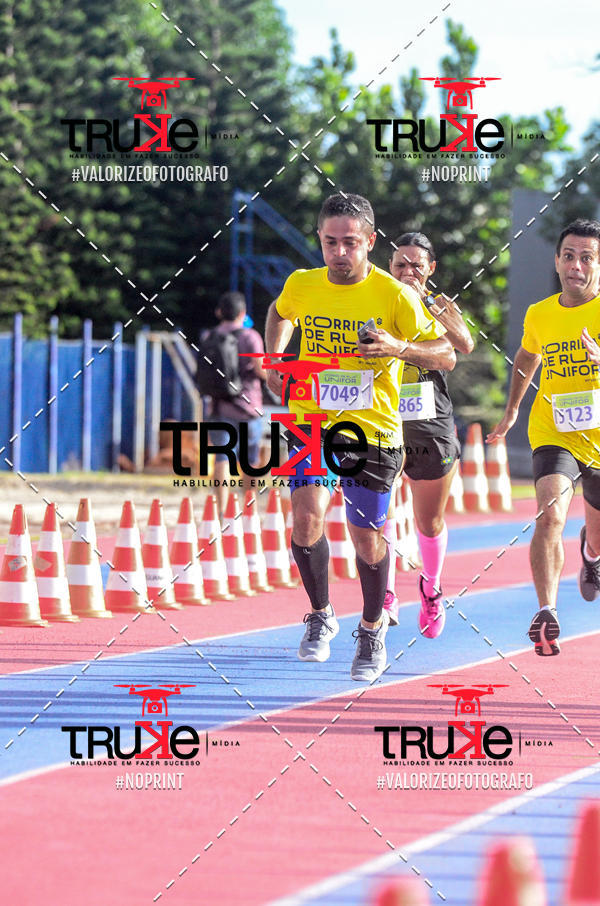 Buy your photos of the eventCorrida de Rua Unifor on Fotop