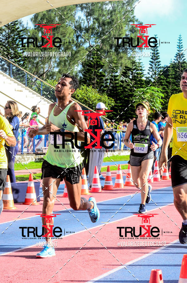 Buy your photos of the eventCorrida de Rua Unifor on Fotop