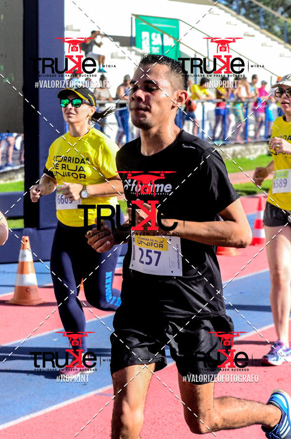 Buy your photos of the eventCorrida de Rua Unifor on Fotop