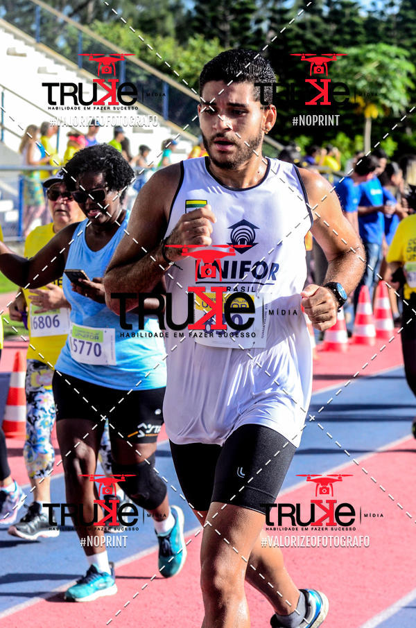 Buy your photos of the eventCorrida de Rua Unifor on Fotop