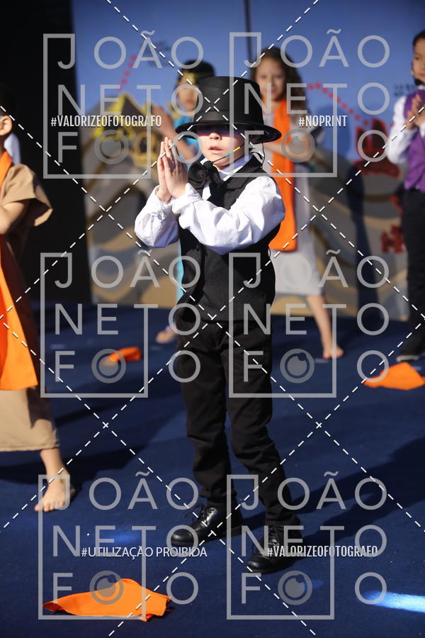 Buy your photos of the eventTots & Teens June 2019 Presentation on Fotop