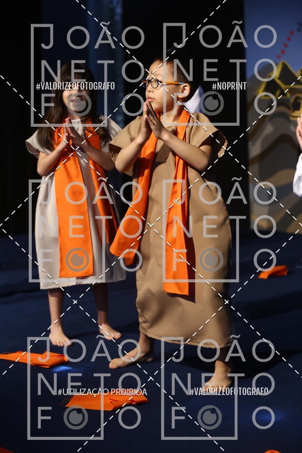 Buy your photos of the eventTots & Teens June 2019 Presentation on Fotop