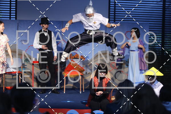 Achetez vos photos de l'vnementTots & Teens June 2019 Presentation sur Fotop