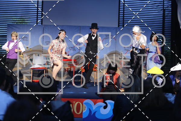 Achetez vos photos de l'vnementTots & Teens June 2019 Presentation sur Fotop