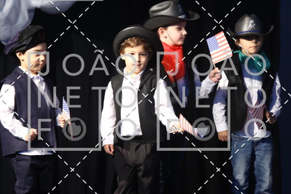 Achetez vos photos de l'vnementTots & Teens June 2019 Presentation sur Fotop
