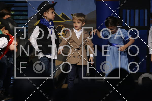 Achetez vos photos de l'vnementTots & Teens June 2019 Presentation sur Fotop