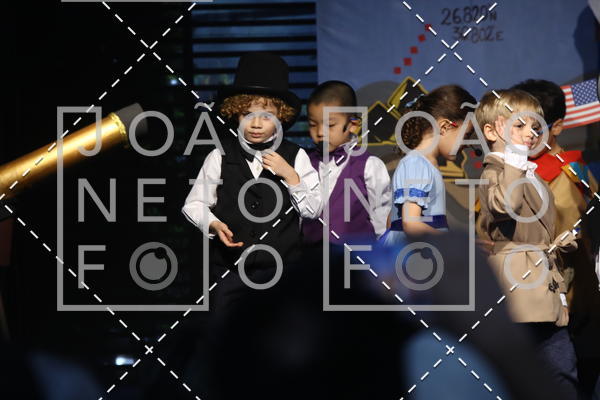 Achetez vos photos de l'vnementTots & Teens June 2019 Presentation sur Fotop