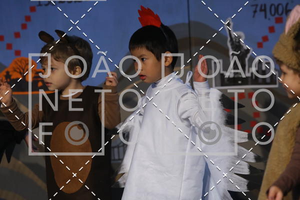 Achetez vos photos de l'vnementTots & Teens June 2019 Presentation sur Fotop