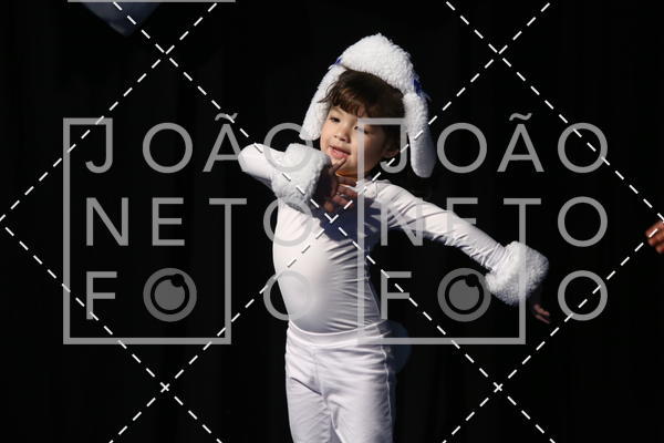 Achetez vos photos de l'vnementTots & Teens June 2019 Presentation sur Fotop