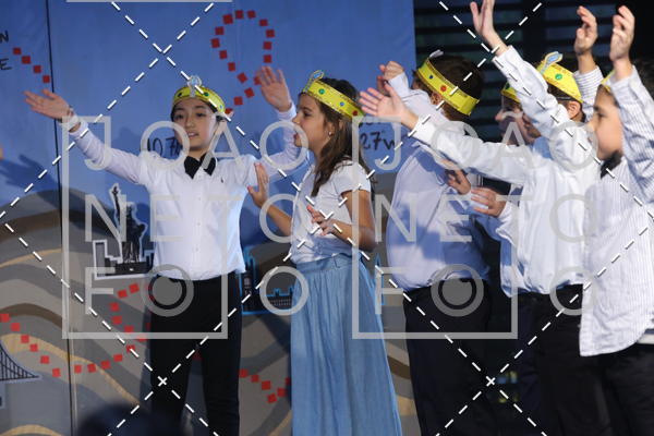 Achetez vos photos de l'vnementTots & Teens June 2019 Presentation sur Fotop
