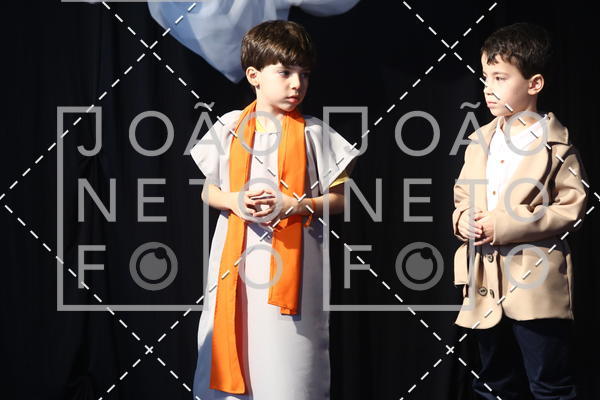 Buy your photos of the eventTots & Teens June 2019 Presentation on Fotop