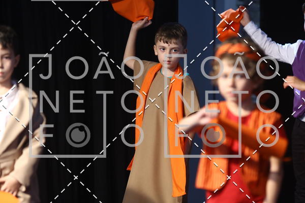 Achetez vos photos de l'vnementTots & Teens June 2019 Presentation sur Fotop