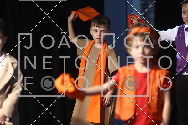 Achetez vos photos de l'vnementTots & Teens June 2019 Presentation sur Fotop