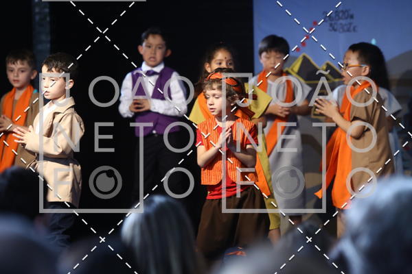 Achetez vos photos de l'vnementTots & Teens June 2019 Presentation sur Fotop