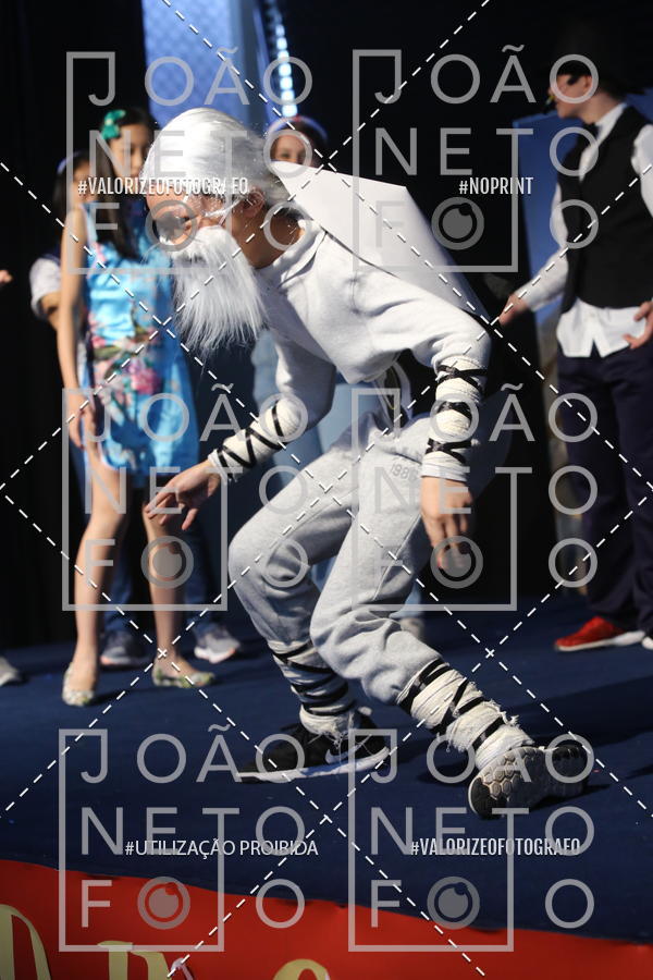 Buy your photos of the eventTots & Teens June 2019 Presentation on Fotop
