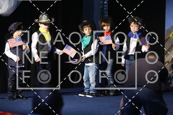Achetez vos photos de l'vnementTots & Teens June 2019 Presentation sur Fotop
