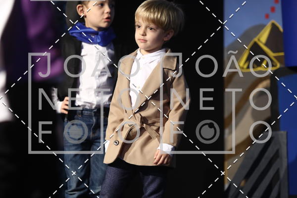 Achetez vos photos de l'vnementTots & Teens June 2019 Presentation sur Fotop