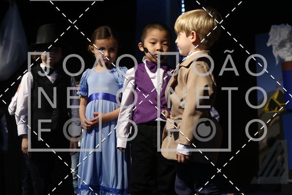 Achetez vos photos de l'vnementTots & Teens June 2019 Presentation sur Fotop