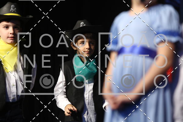 Achetez vos photos de l'vnementTots & Teens June 2019 Presentation sur Fotop