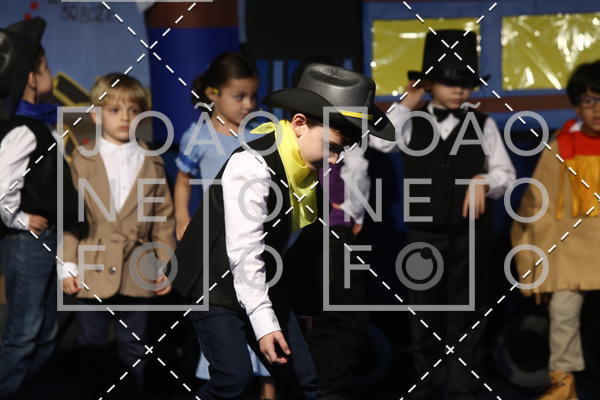 Buy your photos of the eventTots & Teens June 2019 Presentation on Fotop