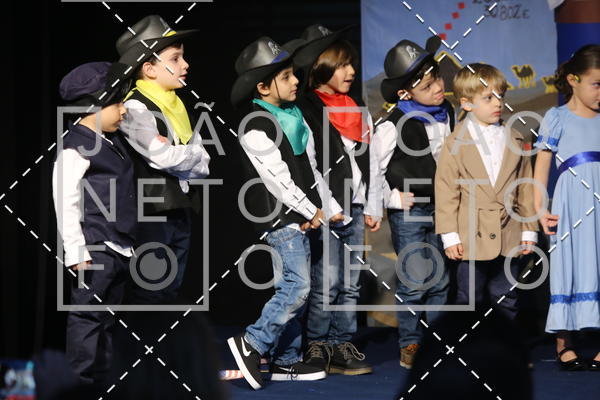 Achetez vos photos de l'vnementTots & Teens June 2019 Presentation sur Fotop