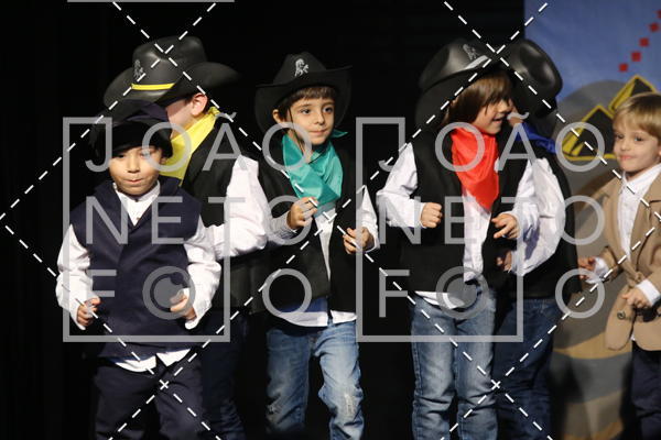 Achetez vos photos de l'vnementTots & Teens June 2019 Presentation sur Fotop