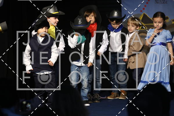 Buy your photos of the eventTots & Teens June 2019 Presentation on Fotop