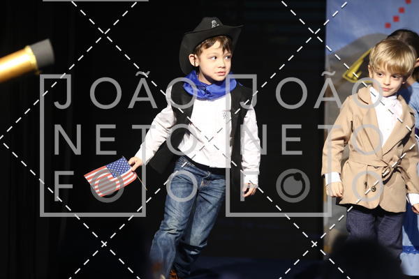 Achetez vos photos de l'vnementTots & Teens June 2019 Presentation sur Fotop