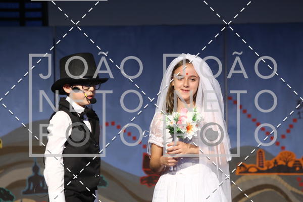Achetez vos photos de l'vnementTots & Teens June 2019 Presentation sur Fotop