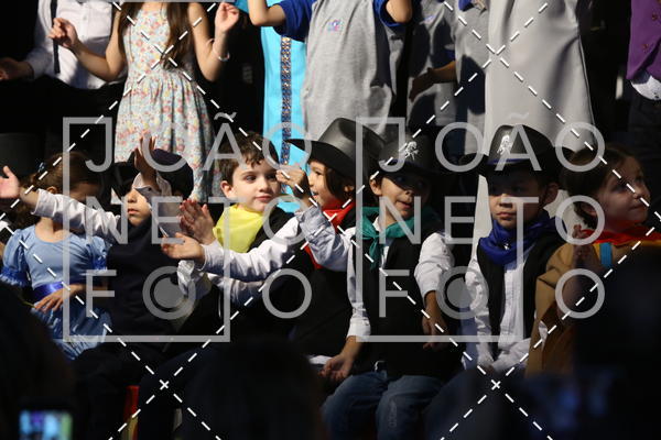 Buy your photos of the eventTots & Teens June 2019 Presentation on Fotop
