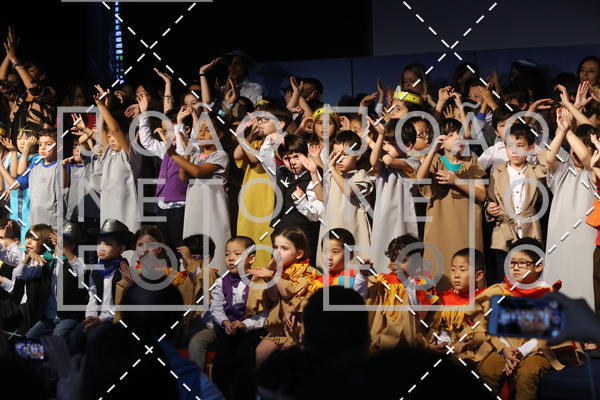 Buy your photos of the eventTots & Teens June 2019 Presentation on Fotop