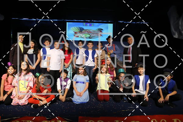 Buy your photos of the eventTots & Teens June 2019 Presentation on Fotop