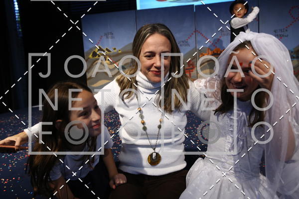 Buy your photos of the eventTots & Teens June 2019 Presentation on Fotop