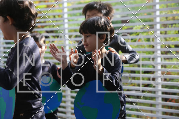 Buy your photos of the eventTots & Teens June 2019 Presentation on Fotop