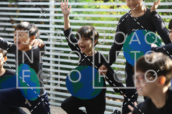 Buy your photos of the eventTots & Teens June 2019 Presentation on Fotop