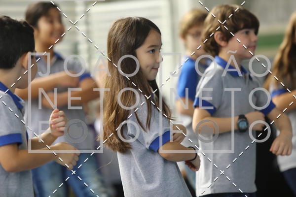 Buy your photos of the eventTots & Teens June 2019 Presentation on Fotop