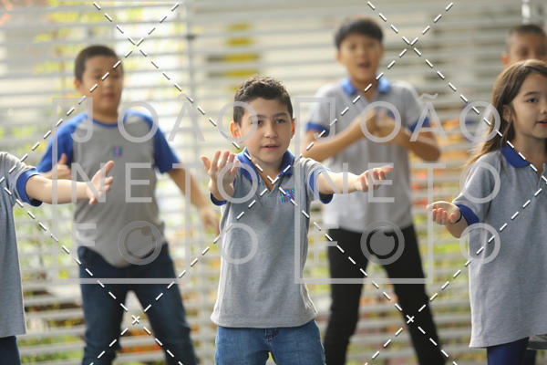 Buy your photos of the eventTots & Teens June 2019 Presentation on Fotop