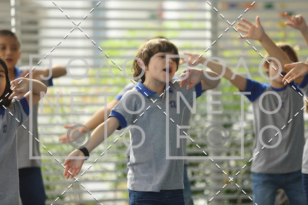 Buy your photos of the eventTots & Teens June 2019 Presentation on Fotop