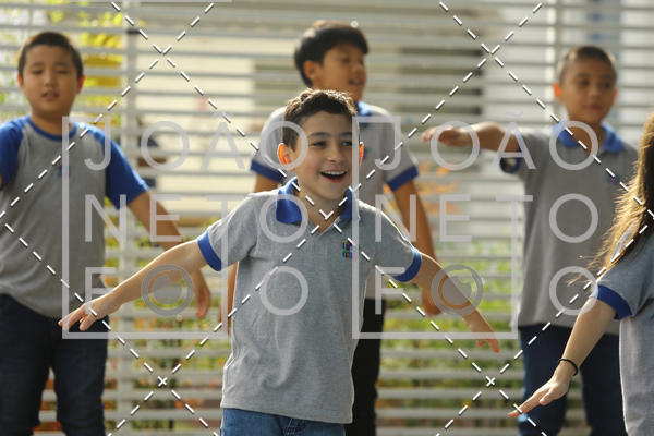 Buy your photos of the eventTots & Teens June 2019 Presentation on Fotop