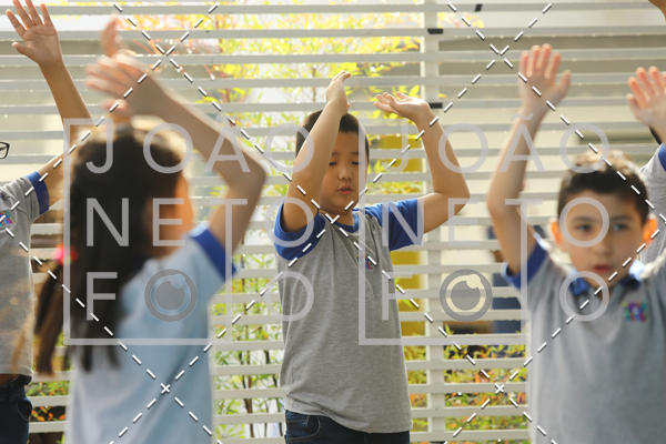 Buy your photos of the eventTots & Teens June 2019 Presentation on Fotop