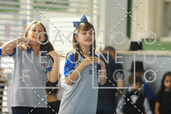 Buy your photos of the eventTots & Teens June 2019 Presentation on Fotop