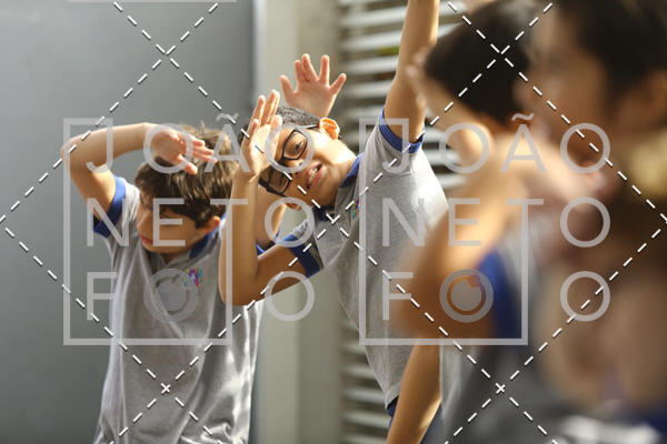 Buy your photos of the eventTots & Teens June 2019 Presentation on Fotop